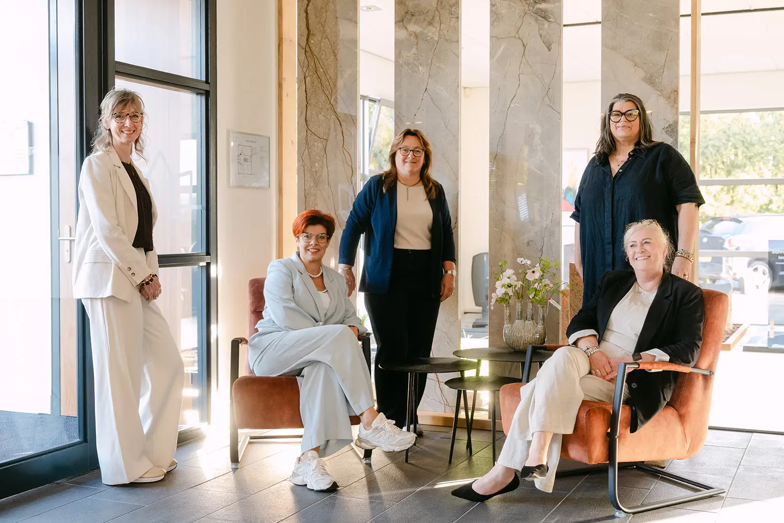 grafsteen kopen bezoek onze showroom alpha natuursteen