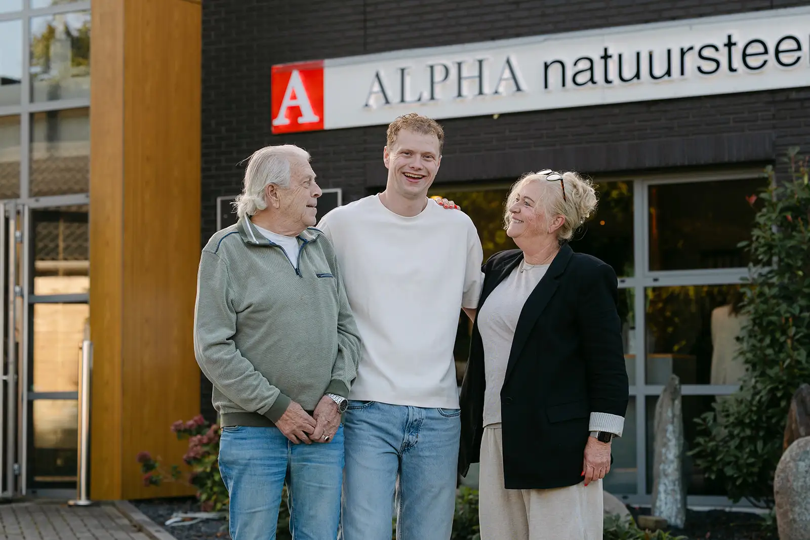 Over ons Oprichting Alpha Natuursteen